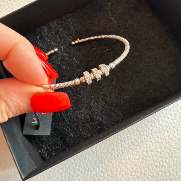 Dyadema silver cuff style bracelet - Picture 6 of 7